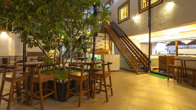 FLY - Fine Dine Resto Bar and Cafe, discounts up to 50% - eatigo